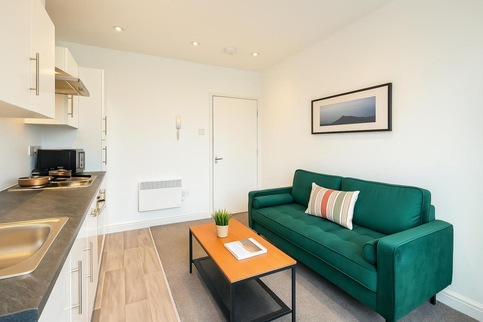 2 Bedroom Apartment Near City Centre, Uni & Parks! Кардіфф Екстер'єр фото